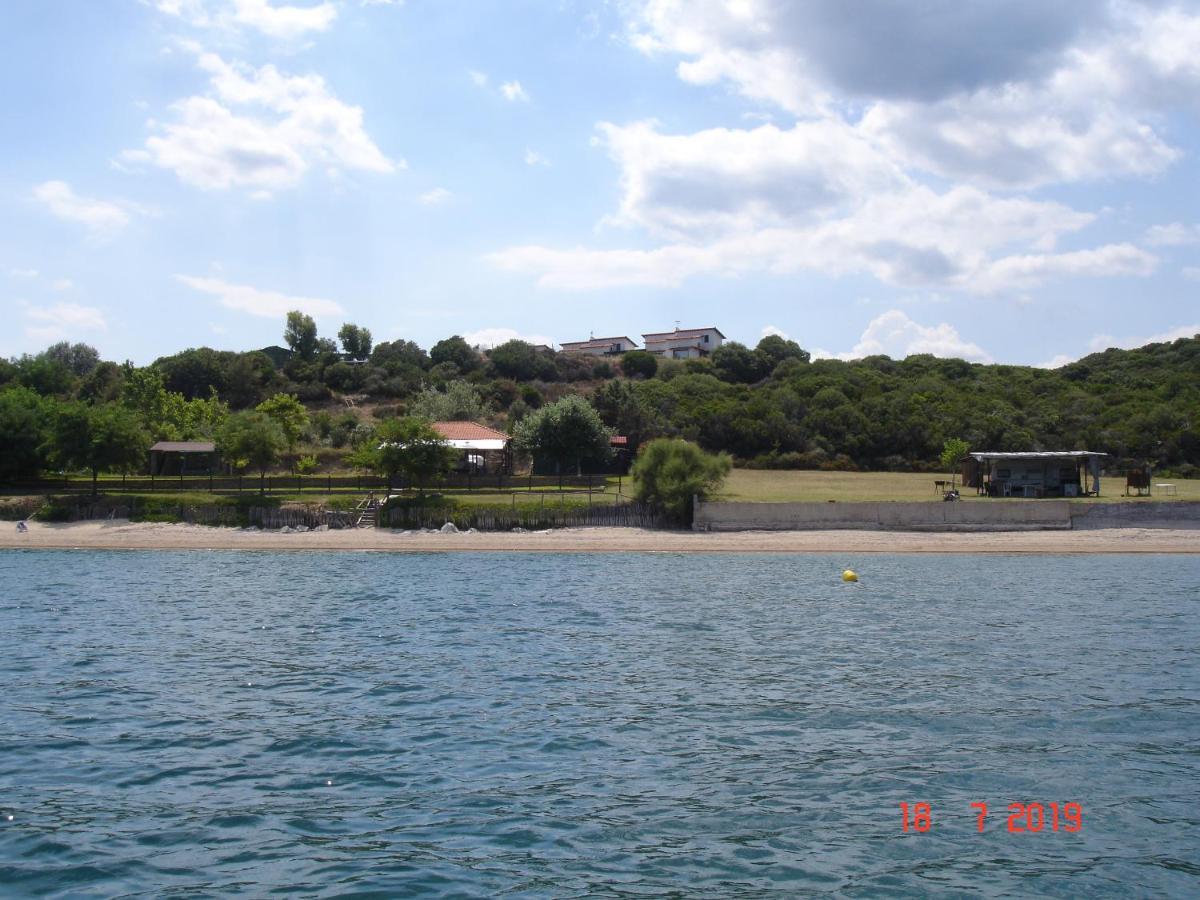 Katevi Luxury Seafront Villa Ierissós Esterno foto