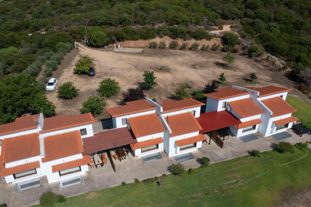 Katevi Luxury Seafront Villa Ierissós Esterno foto